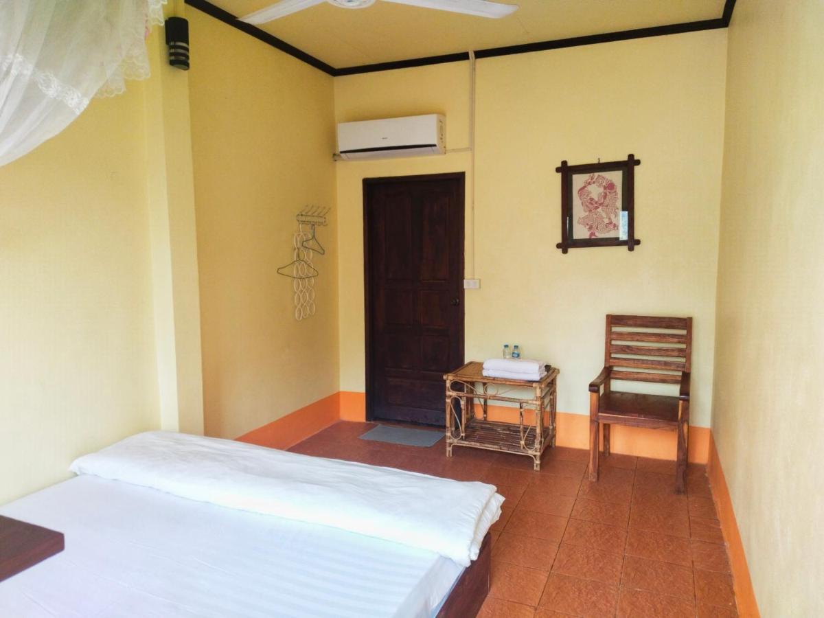 Riverview Bungalows & Gh Muang Ngoi Exteriör bild