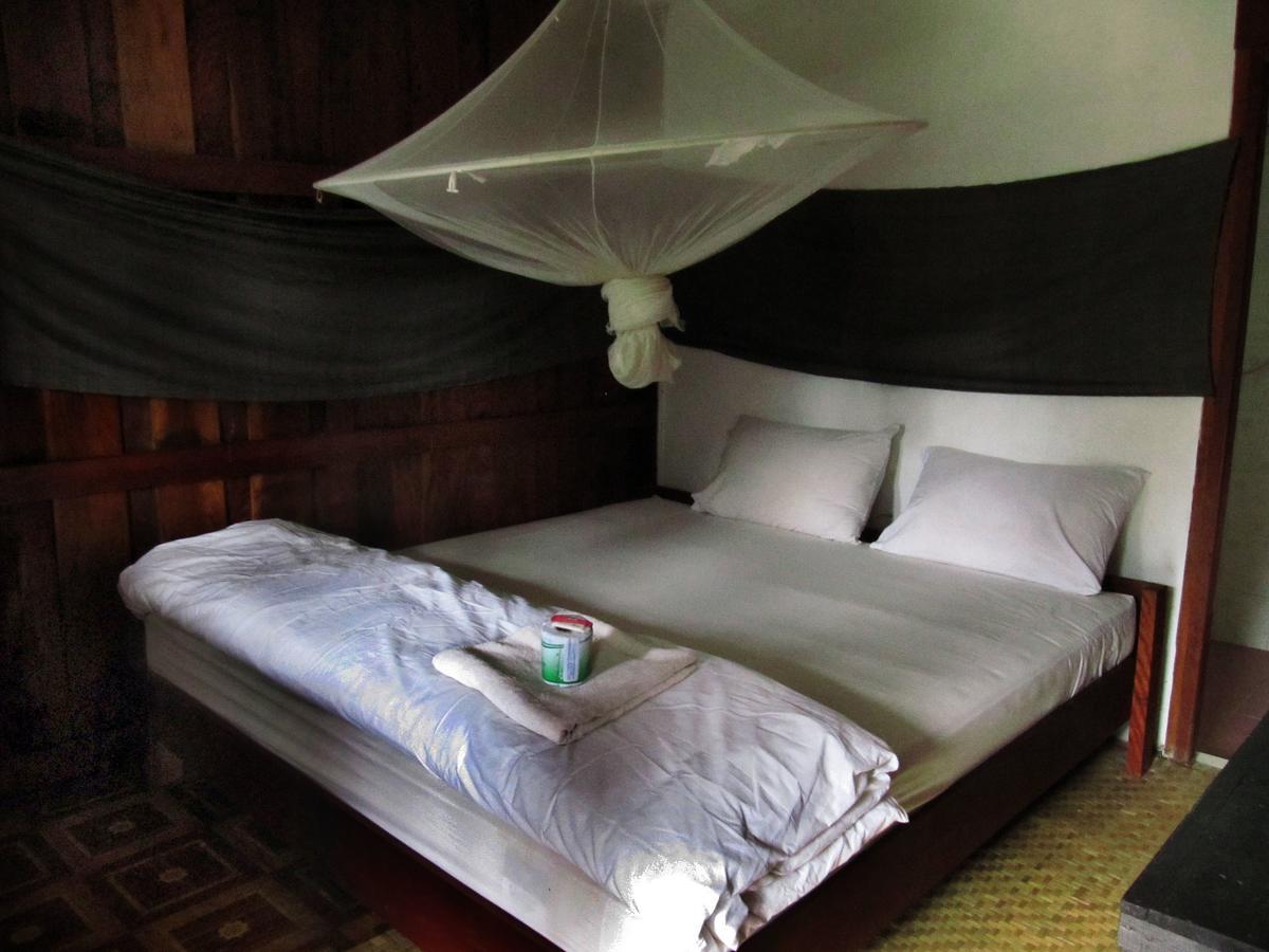Riverview Bungalows & Gh Muang Ngoi Rum bild